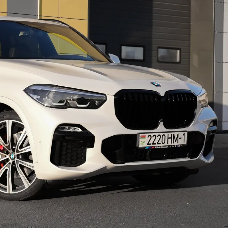 Черная решетка радиатора для BMW X5 G05