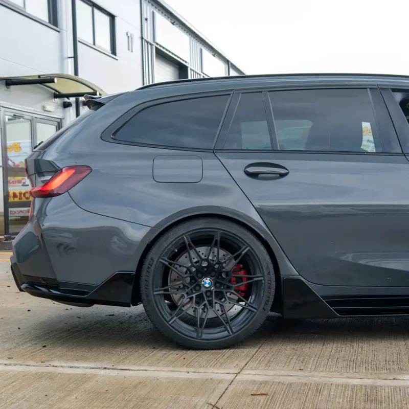 Лезвия на пороги M3 G80 / M4 G82 стиль M Performance