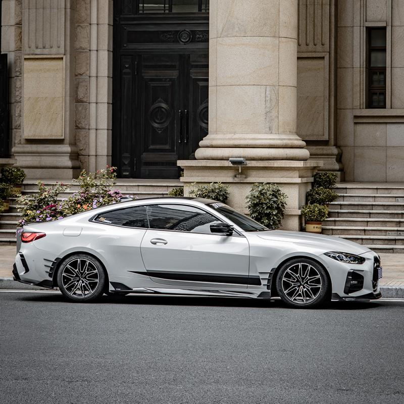 Боковые юбки сухой карбон SOOQOO BMW G22 G23